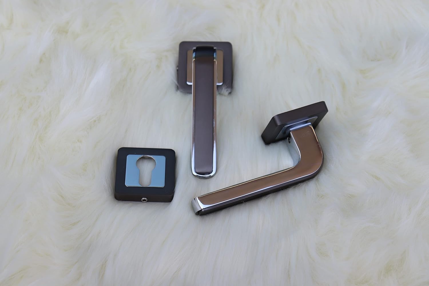 Vila Door handle Zinc Alloy Durable for All Kinds Of Indoor Doors (1-pec) |R07-670| Color: (Gray+Chrome)