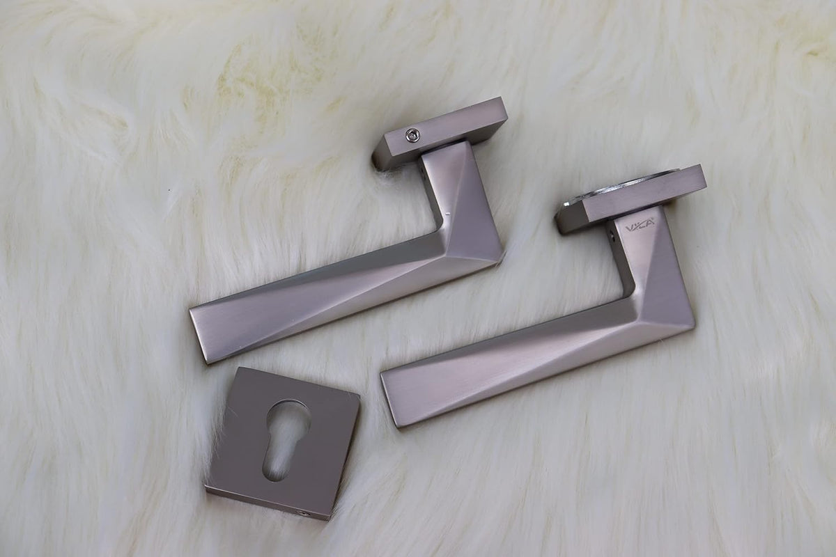 Vila Door handle Zinc Alloy Durable for All Kinds Of Indoor Doors (1-pec) Colour: Mat Silver |R06-704|