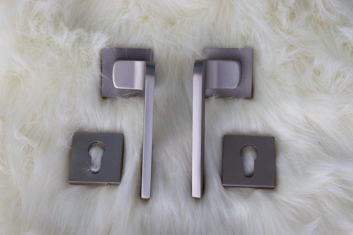 Vila Door handle Zinc Alloy Durable for All Kinds Of Indoor Doors (1-pec) Colour: Silver -Grey|R06-706| (Mat Silver)