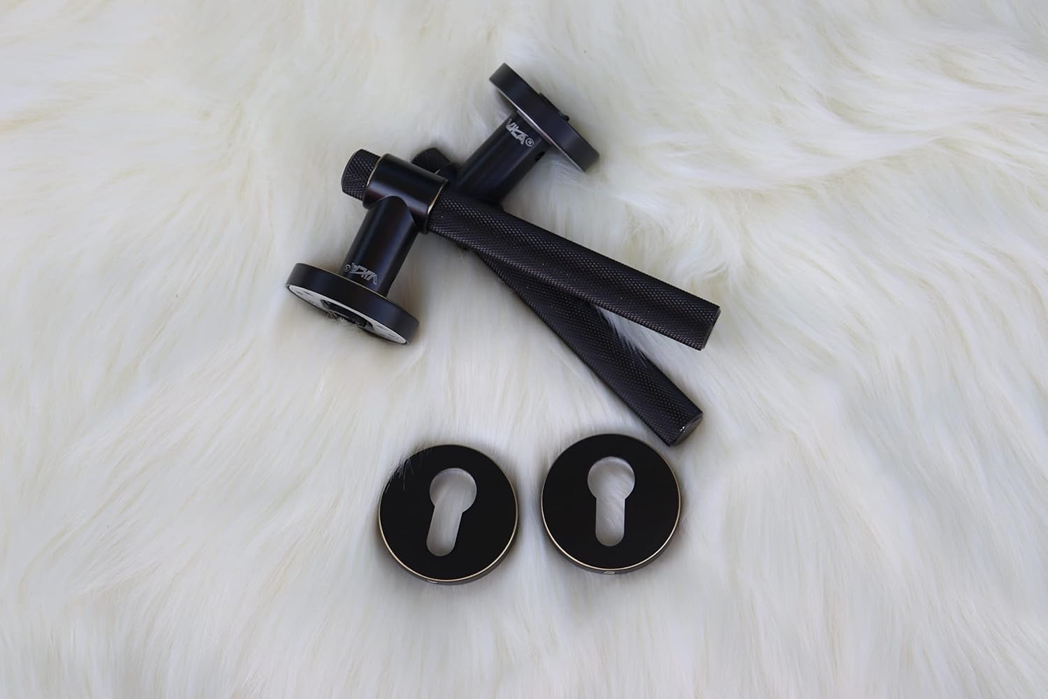 Vila Door handle Zinc Alloy Durable for All Kinds Of Indoor Doors (1-pec) Colour:Silver -Golder -Black |R05-692| (Siver)