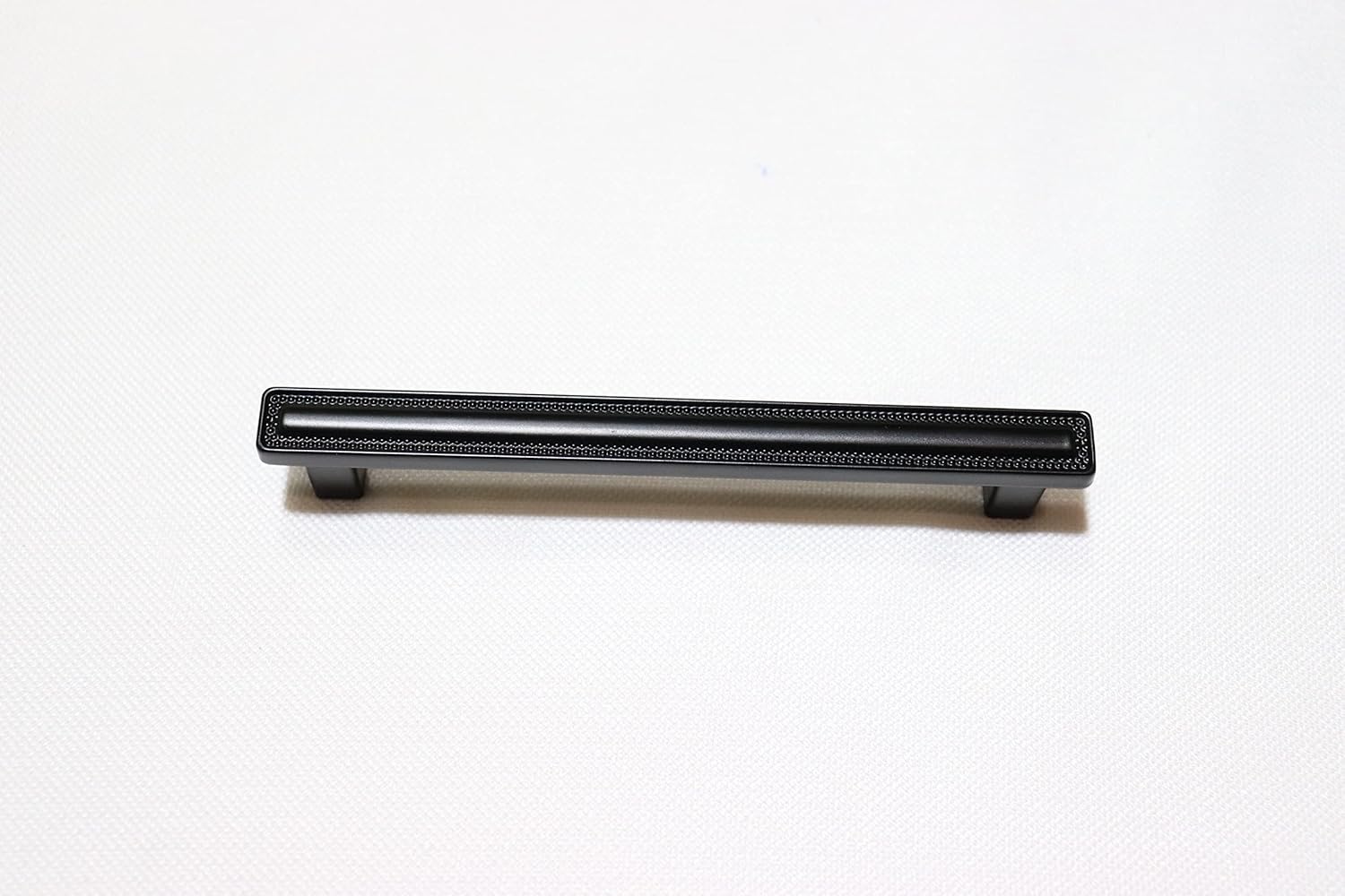 VILA (F2254) Drawer Handles Pulls Solid Zinc Alloy Furniture cupbord or Kitchen Drawer Handles Color Black 1-pec (128mm)