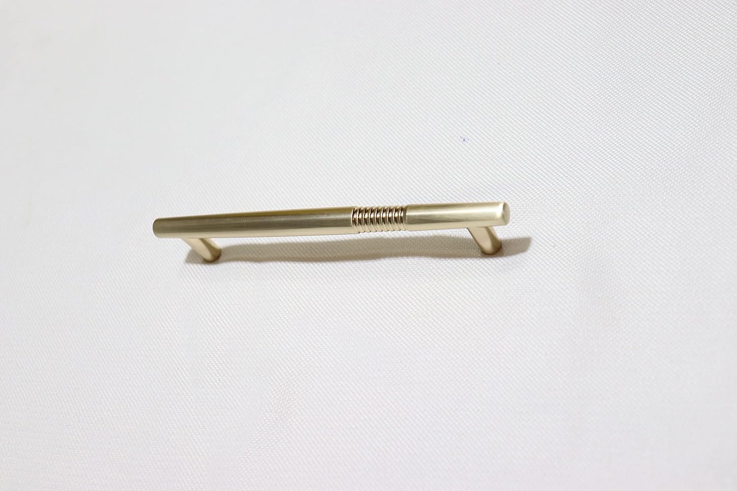 VILA (F2255) Drawer Handles Pulls Solid Zinc Alloy Furniture cupbord or Kitchen Drawer Handles Brushed Gold 1-pec (96mm)