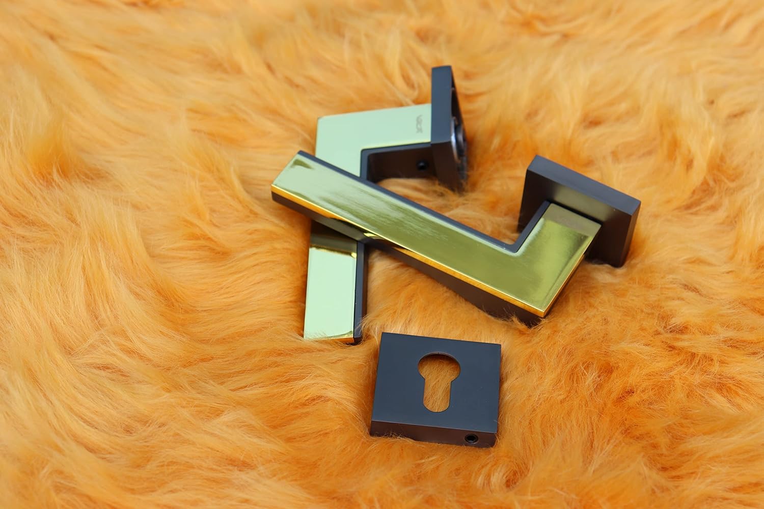 Vila Door handle Zinc Alloy Durable for All Kinds Of Indoor Doors (1-pec) Colour: Chrome -Golden|R06-503| (Gray+Golden)