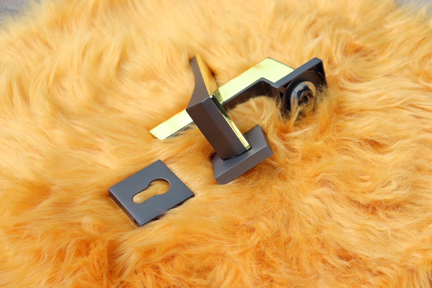 Vila Door handle Zinc Alloy Durable for All Kinds Of Indoor Doors (1-pec) Colour: Chrome -Golden|R06-503| (Gray+Golden)