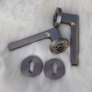 Door handle Zinc Alloy Durable for All Kinds Of Indoor Doors (1-pec) Colour: Silver -Gray|R05-707| (Mat silver)